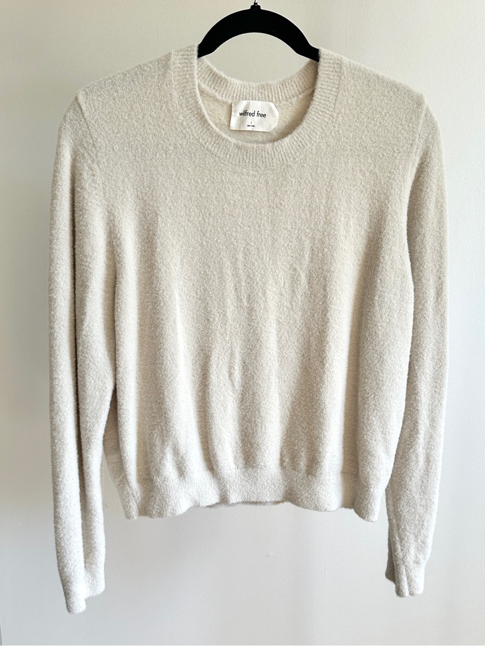 Wilfred Free Cream Fuzzy Knit Cropped Sweater Sz Large Aritzia Soft Crewneck